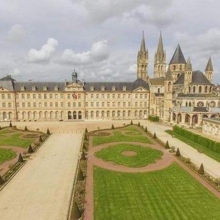 Loft 4/6 Pers Proximite Centre Ville, Gare Et Tram Caen Esterno foto