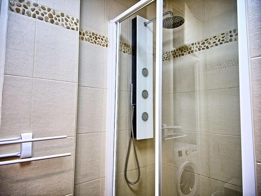 Loft 4/6 Pers Proximite Centre Ville, Gare Et Tram Caen Esterno foto